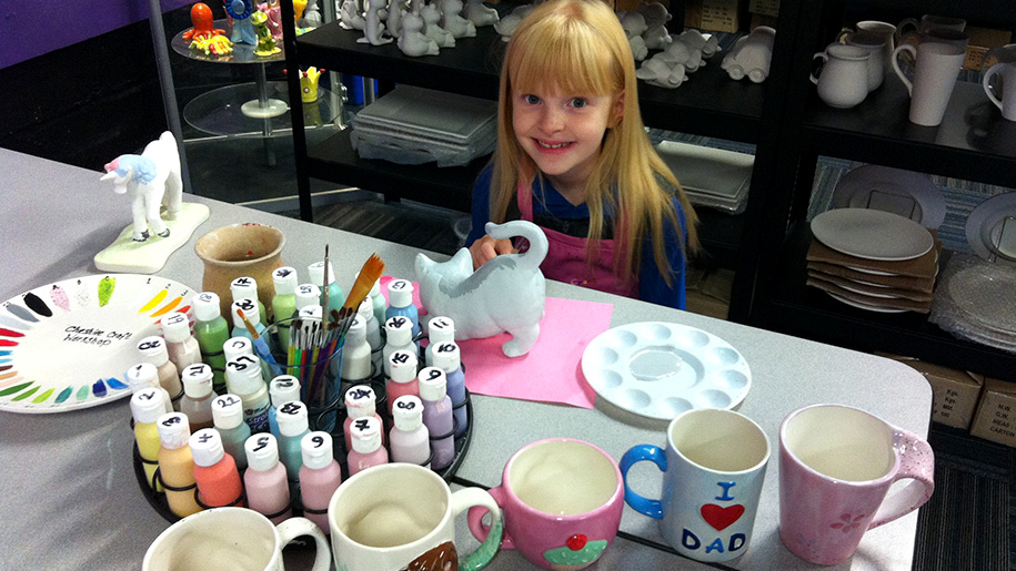 girl with ceramics