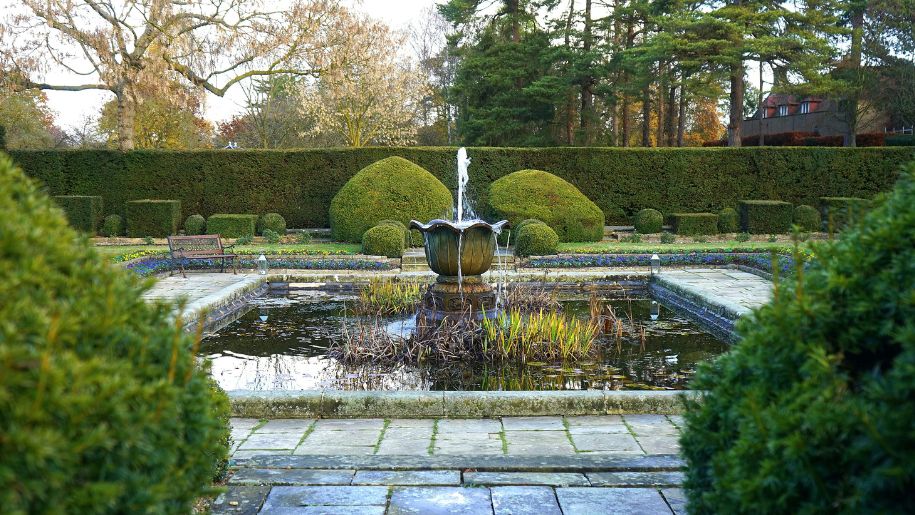 Water fountain in estate gardens