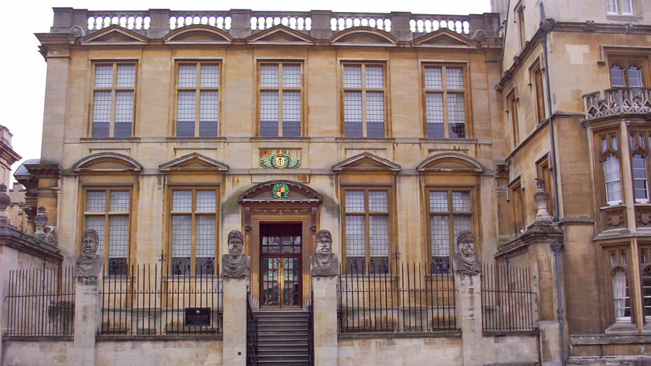 Front of the History of Science Museum in Oxford.