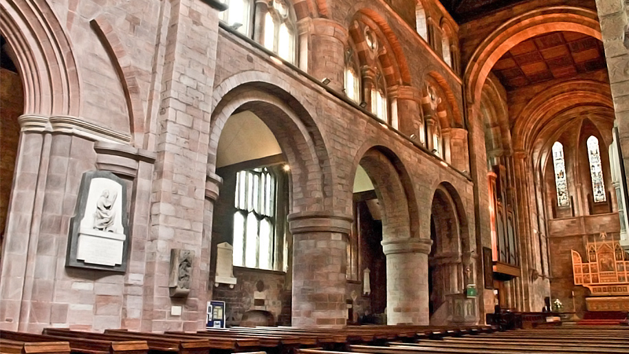 arch way in abbey