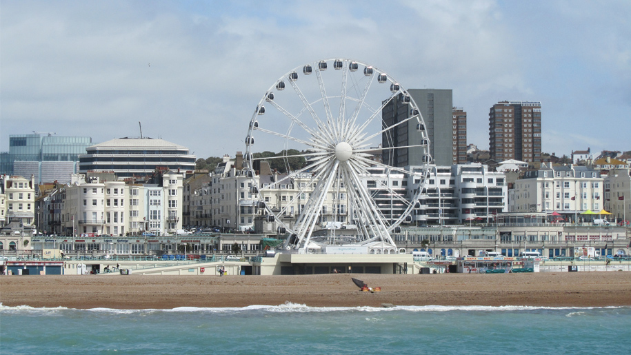 ferris wheel on beach
