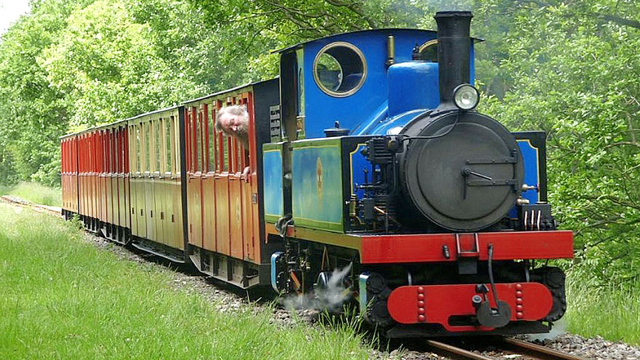 Kirklees Light Railway train