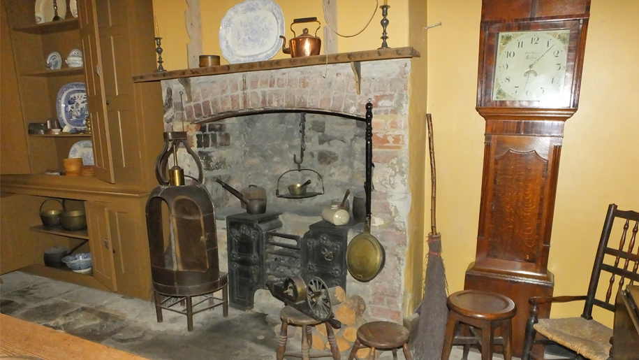 victorian fire place