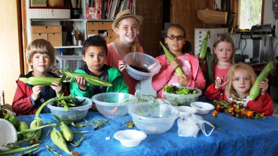 children with vegetables