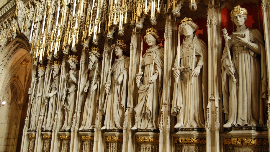 statues in york minster