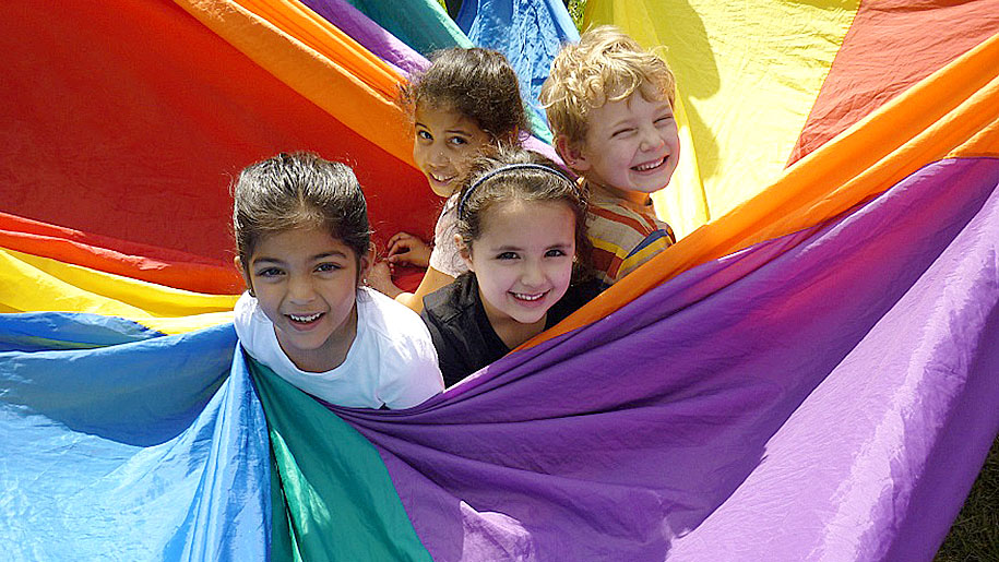 kids in parachute Barracuda camps