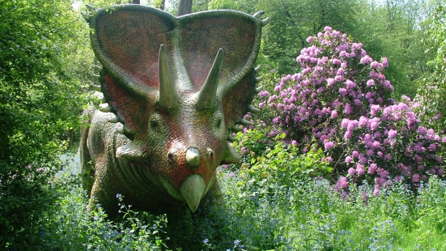 Dinosaur at Knebworth House Gardens