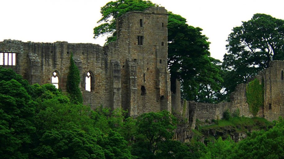 ruins of barnard castle