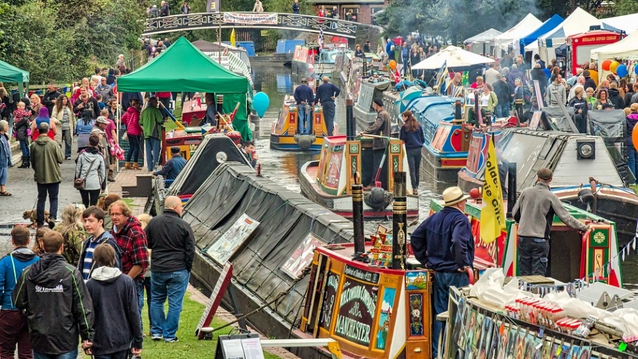 canal boat festival