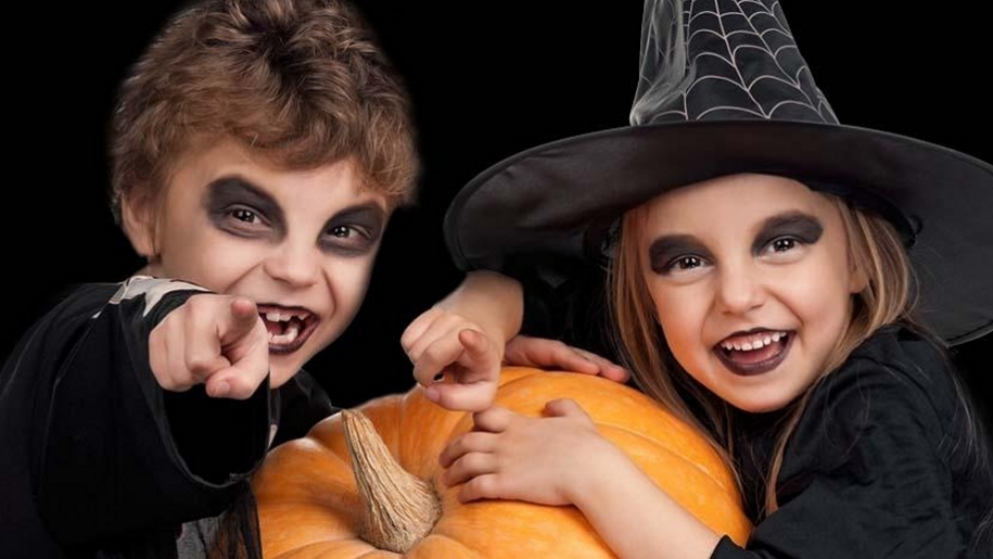 children with pumpkin