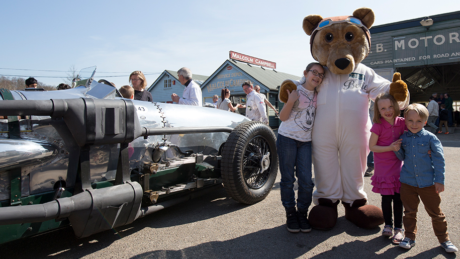 brooklands motor museum