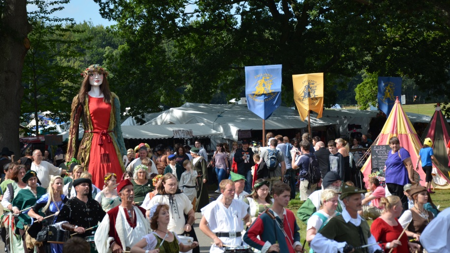 festival parade