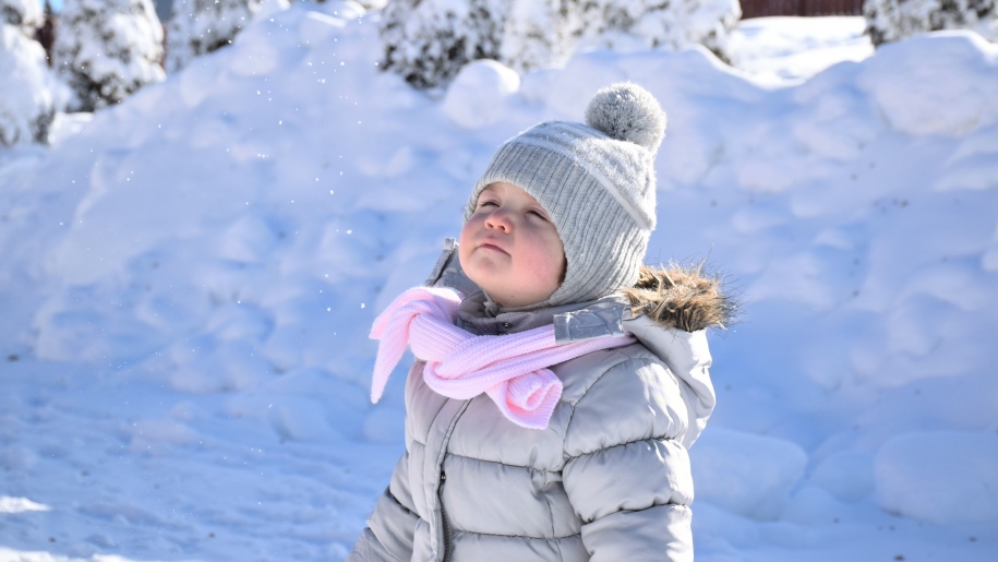 Young child in snow.