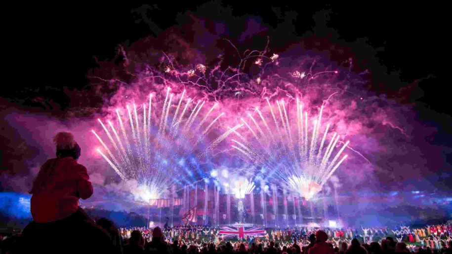 kynren Union Jack fireworks