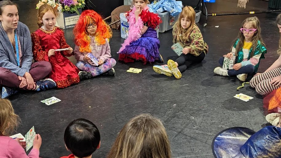 Yvonne Arnaud Theatre Workshops Group of children in a circle