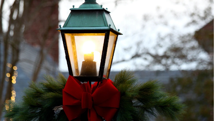 Generic Christmas Lantern with big red bow