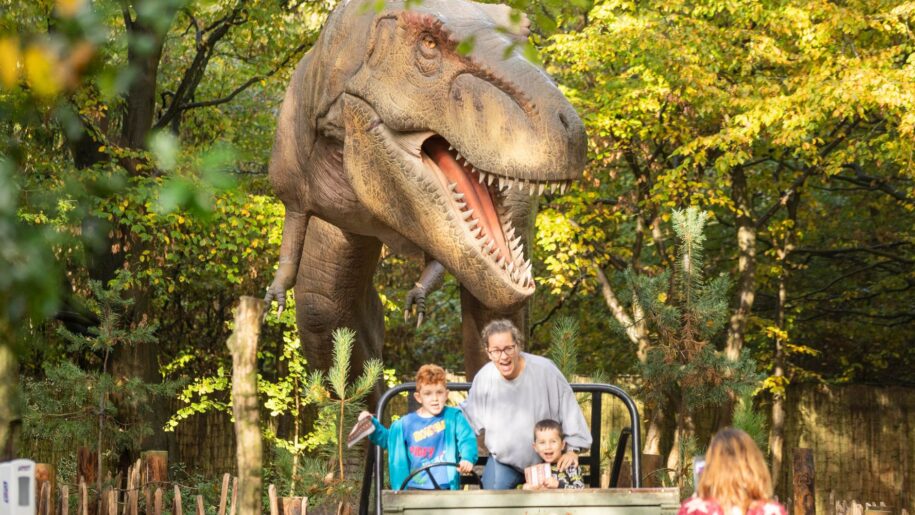 dinosaur and family